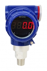 Pressure transmitter with local display